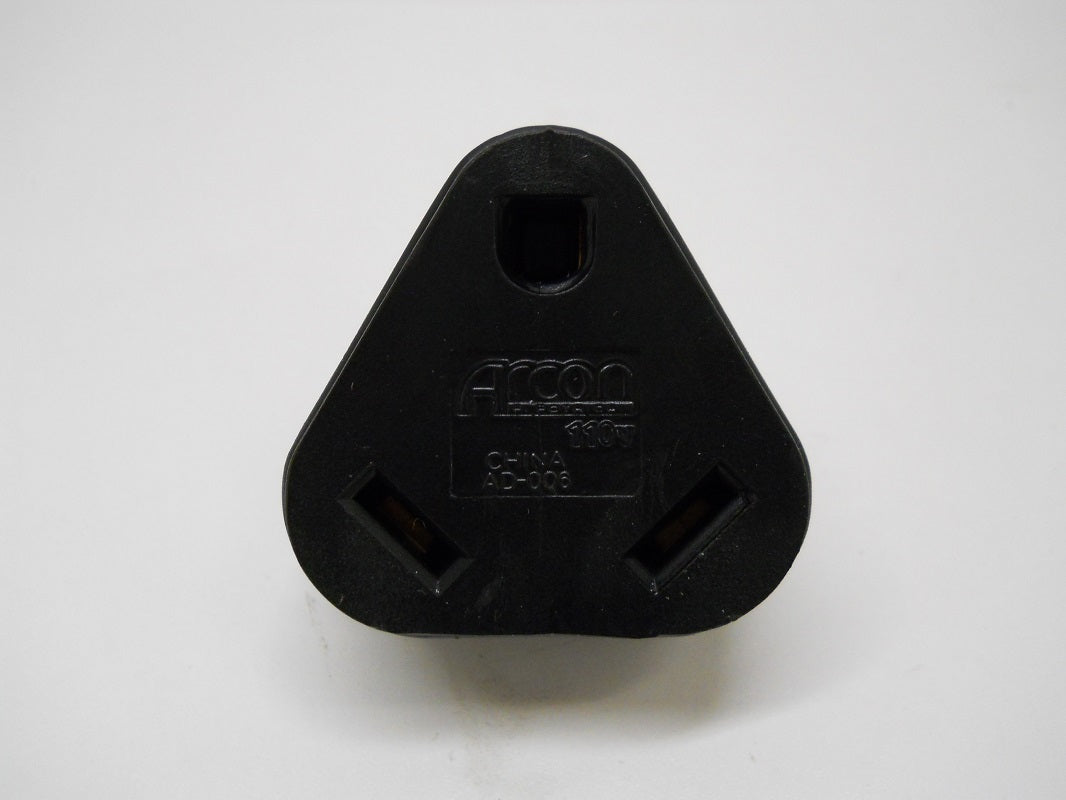 30A Female To 15A Male Adapter / RV Camper Motor Home Trailer Power Cord Plug