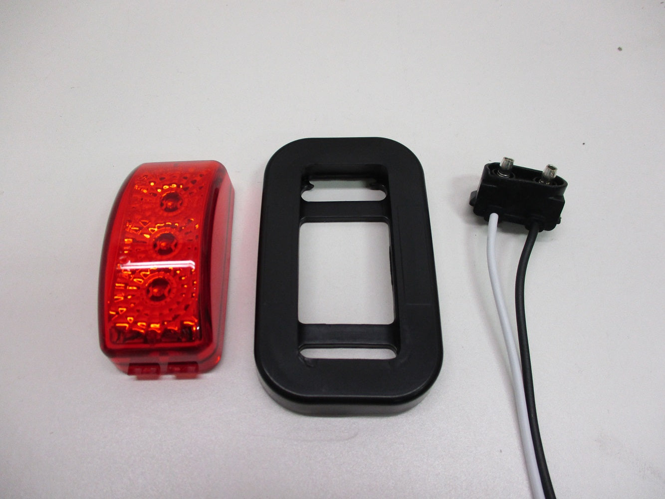 Red 3 LED 2.5" Truck Trailer RV Clearance Side Marker Light / Grommet Mount
