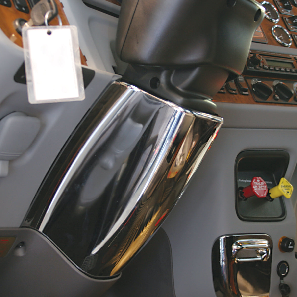 Chrome Middle Steering Column Cover 2006+ Peterbilt 379, 384, 386, 388, 389