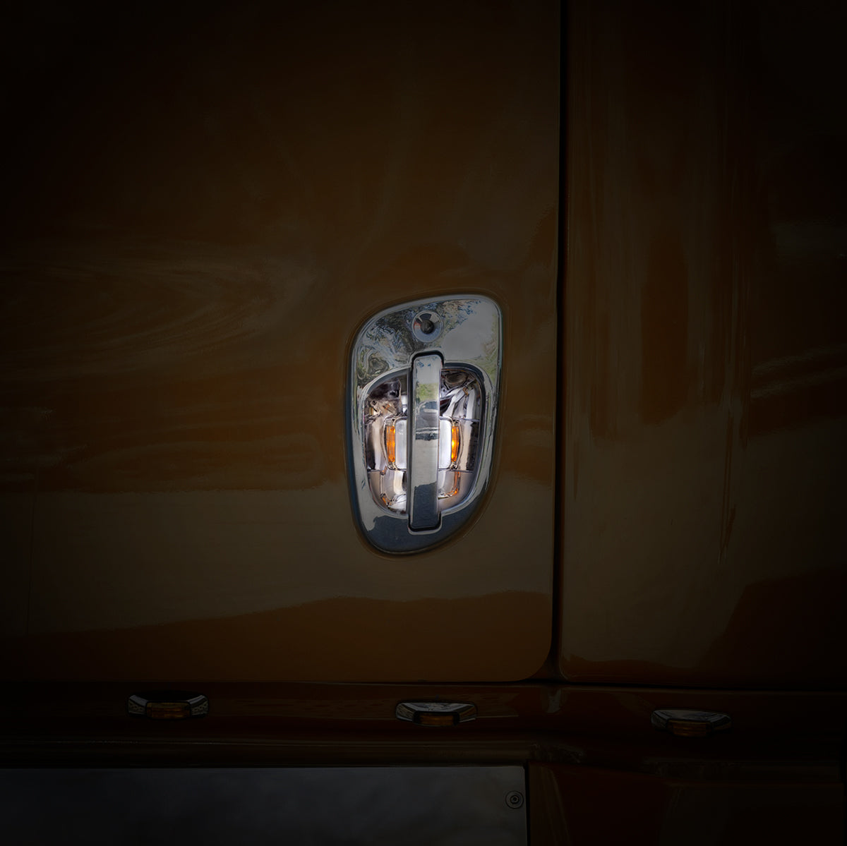 2008-17 (6) Amber LED Chrome Door Handle Cover Freightliner Cascadia RH LH