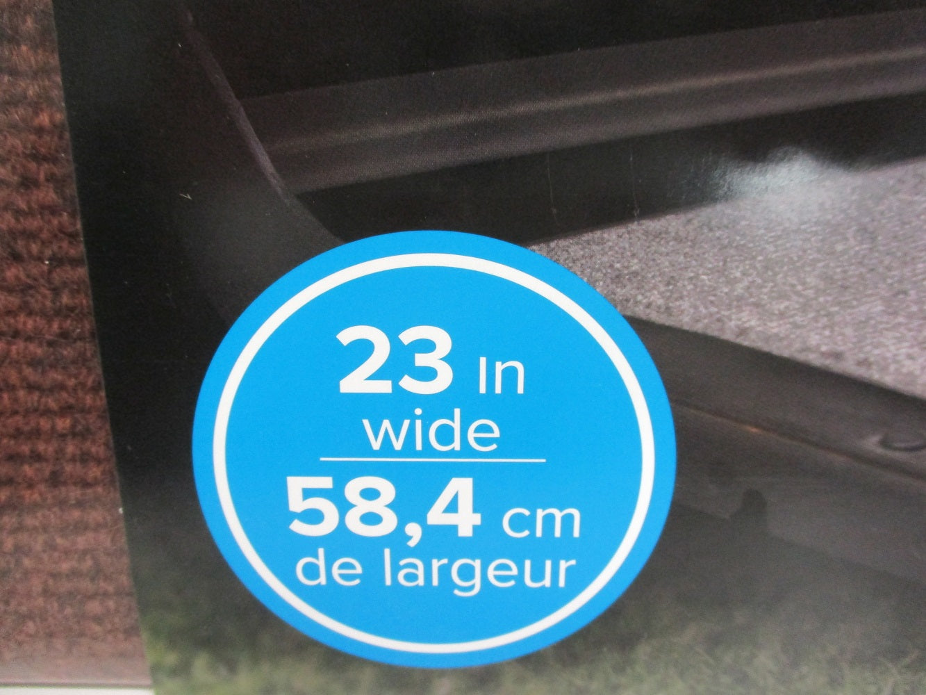 23" Wide RV Camper Motor Home Trailer Green Entry Door Step Carpet Rug Cover