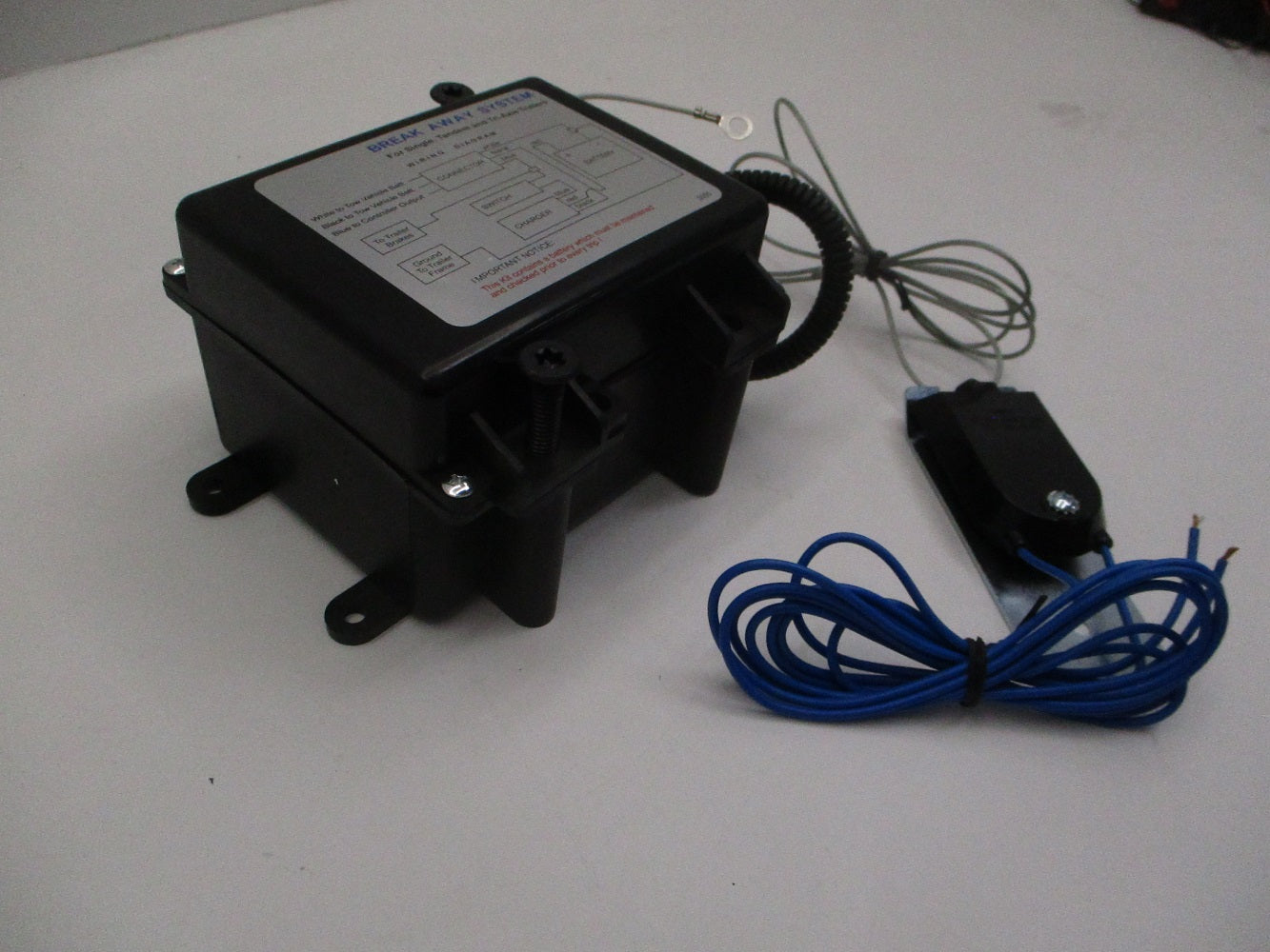 Camper Cargo Trailer Break Away Battery Switch Safety Brake Kit / Clamshell Case