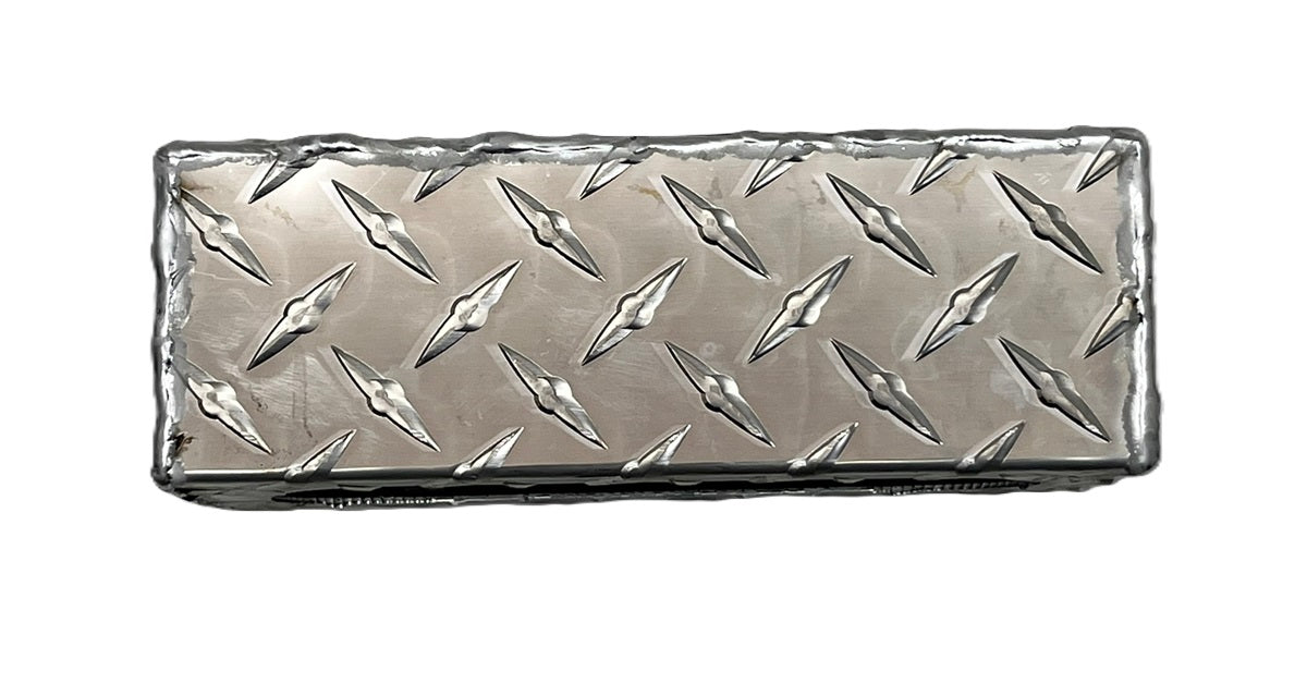 Single Oval Aluminum Treadplate Mounting Box For Grommet Mounted 6" Oval Light