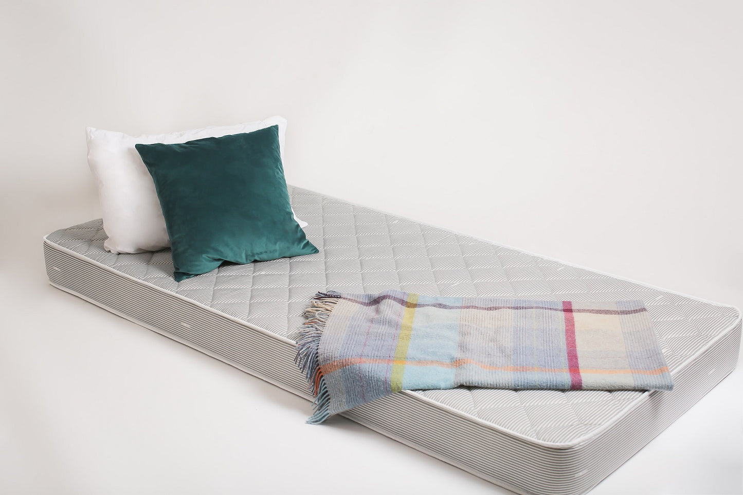 6.5" Thick Foam 32" x 79" Mobile Mattress Semi Truck Sleeper Cab Bed RV Bunk