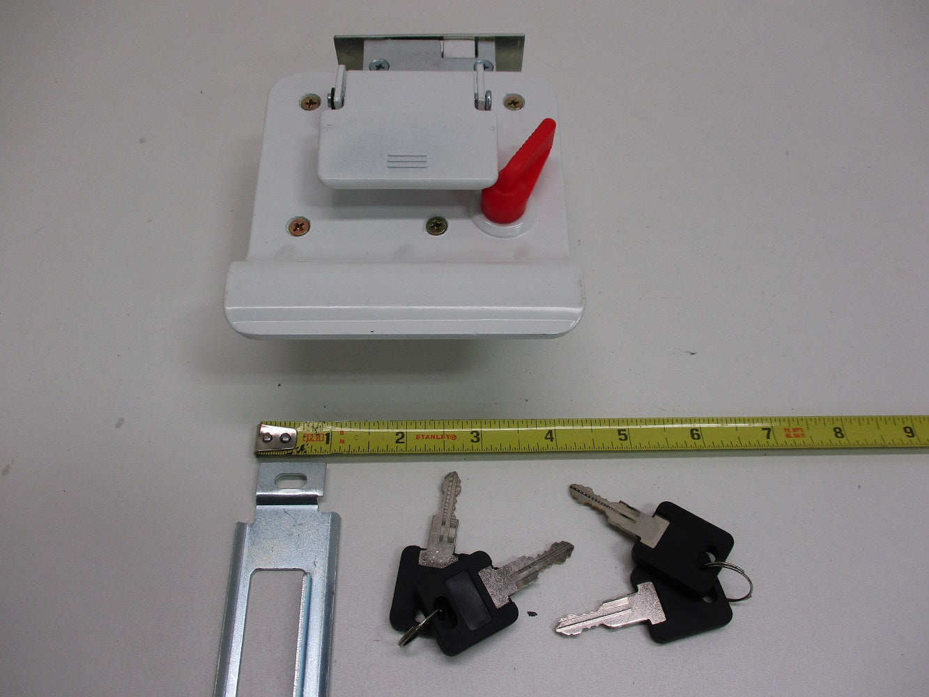 RV Camper Trailer White Entry Door Handle Latch Keyed Lock w/ Deadbolt / 4 Keys