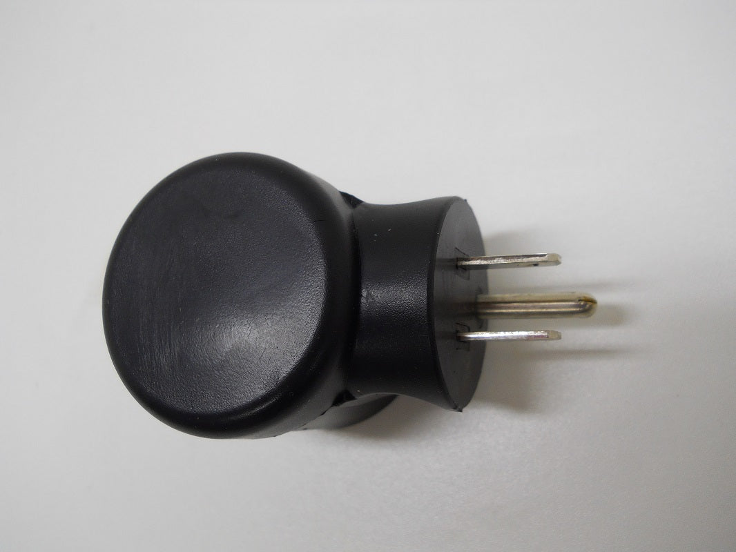 30A Female To 15A Male Adapter / RV Camper Motor Home Trailer Power Cords Plug