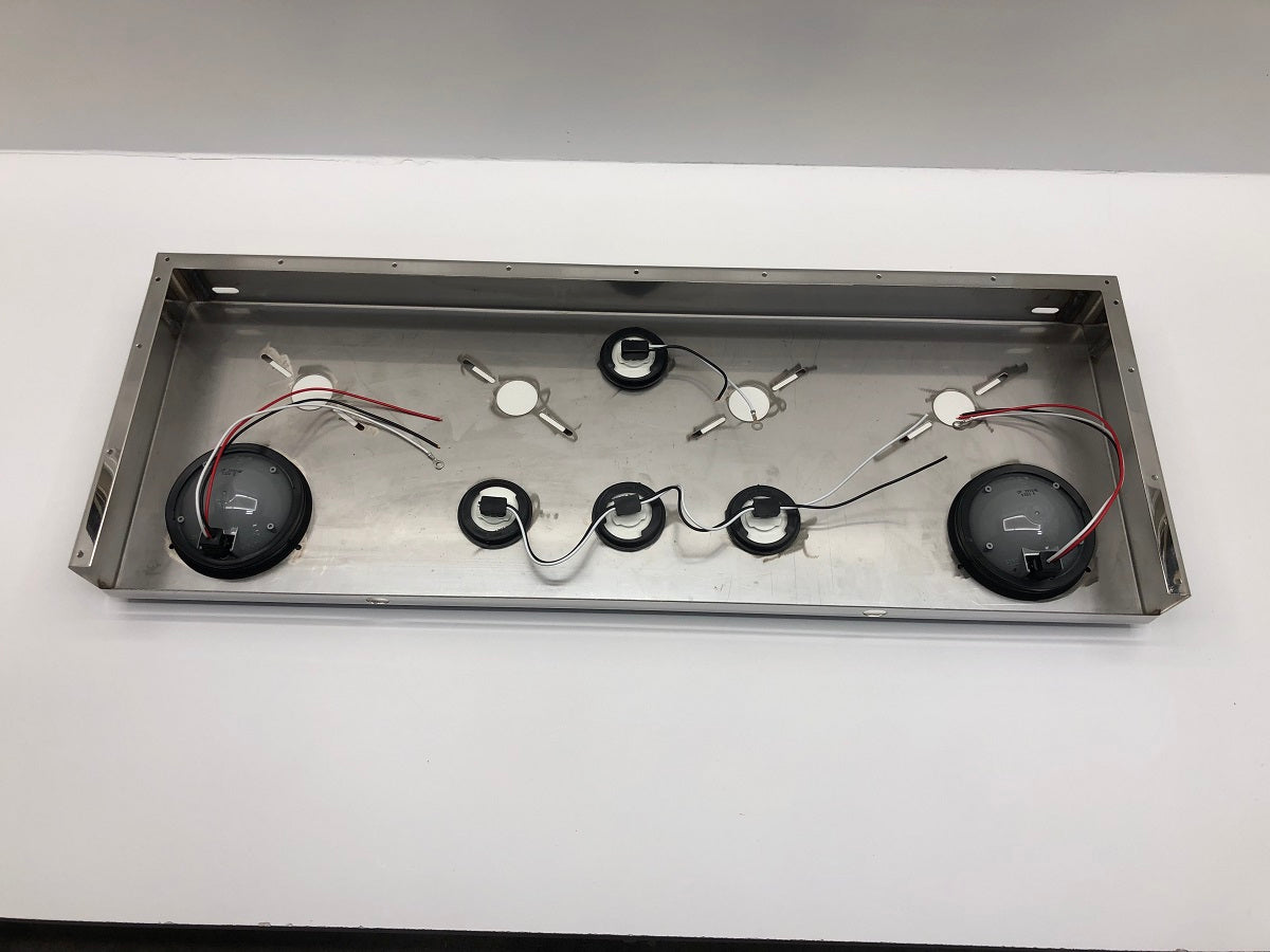 34" Stainless Steel Center Panel. 2-4" Round 7 LED Turn 4-2" Round 9 LED Marker