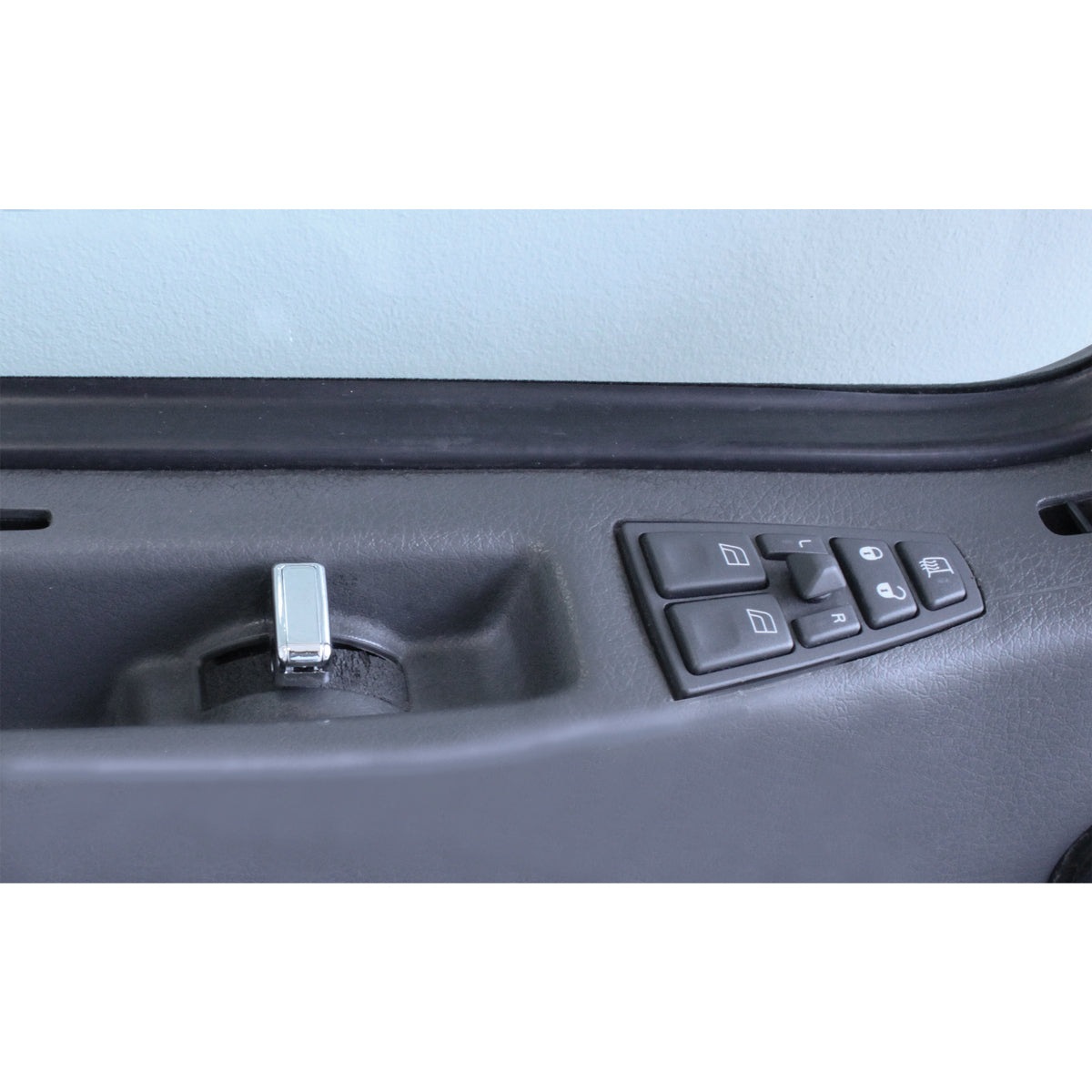 One Pair of Chrome Plastic Interior Door Handle Knobs. Fits Volvo Various Models