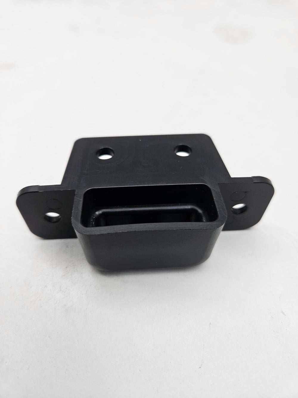 Boat RV Camper Trailer 4 Way Flat Plug Holder  Wiring Flat Plug Holder Top Mount