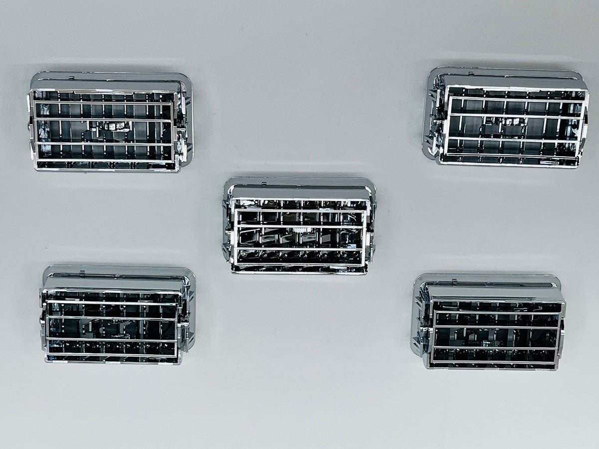 (5) Freightliner FLD Classic Heater A/C Vent / Chrome Plastic Dash Vent Grill
