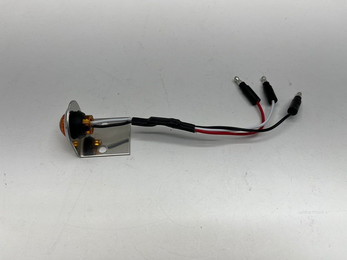 (1) 3/4" Amber 3 LED Turn Signal W/Stainless Steel Right Angle Mounting Bracket
