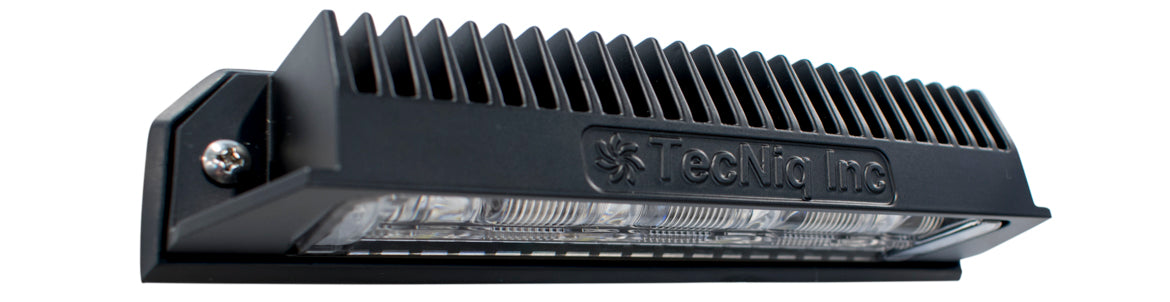 Heavy Duty Cast Aluminum LED Load Ramp Light. 2000 Lumen Output 9-12V DC