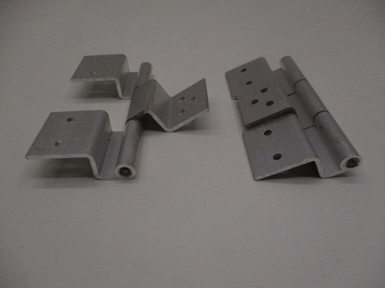 (2) Offset Aluminum 3 Leaf Trailer Cabinet Compartment Door Hinges / Aluminum