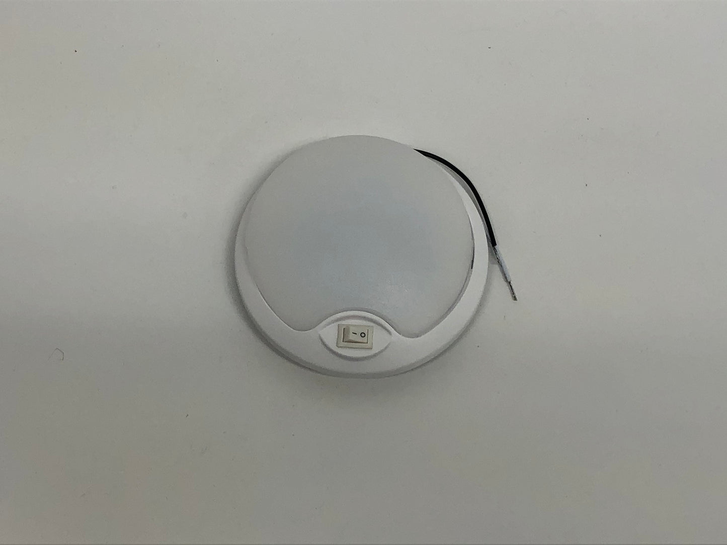(1) White LED 4.5 inch Round Camper RV Trailer Utility Dome Light / Switch