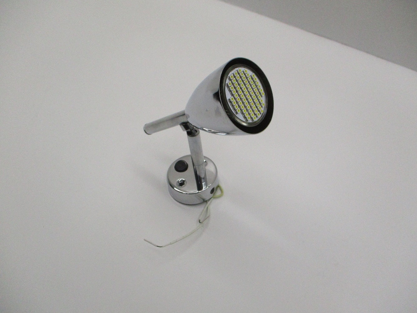 LED Courtesy Reading Accent Light RV Camper Trailer Swivel Wall Mount / Chrome