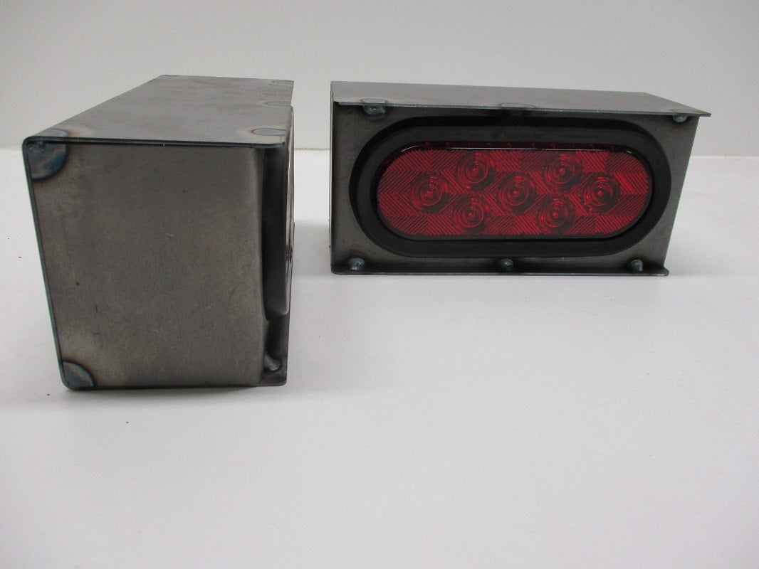 Steel Oval Mounting Boxes With 6 inch LED Oval Brake Stop Turn Tail Lights / Set