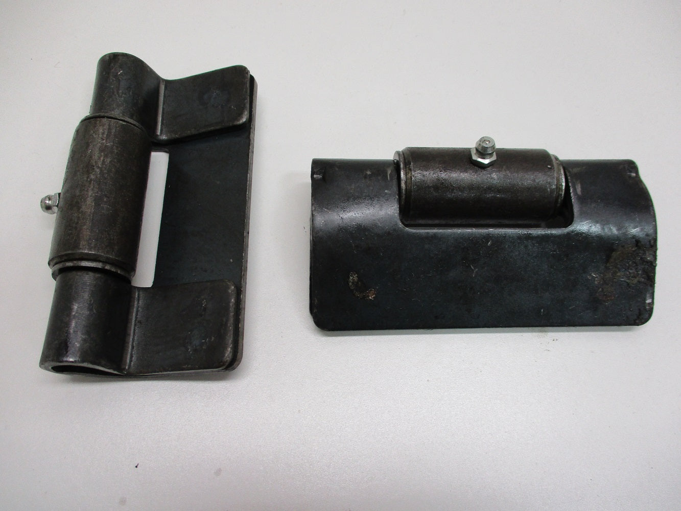 (2) 4.5" Steel Butterfly Weld On Hinges / Cargo Utility Trailer Ramp Door Hinges